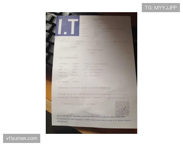 李诗沣机场随手一刷卡那张小票能把我吓到怀疑人生